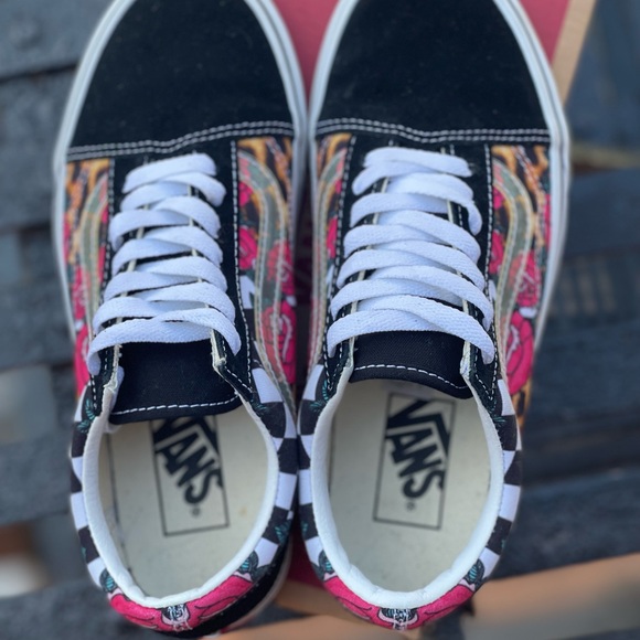 Rose vans - Picture 3 of 4